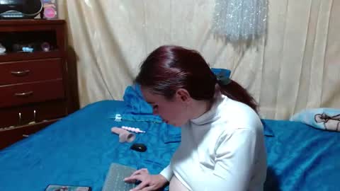 sydney_kane_ online show from 12/17/24, 08:23