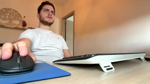 Snapshot of syl092 chatting on 01/13/26, 09:58 syl092 online show from 01/13/26, 09:58