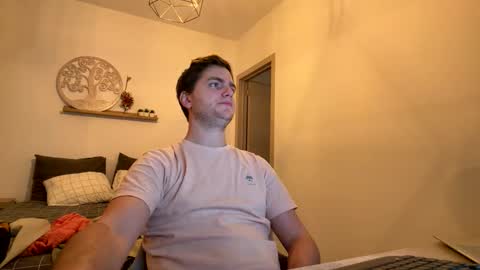 Snapshot of syl092 chatting on 02/03/26, 06:24 syl092 online show from 02/03/26, 06:24