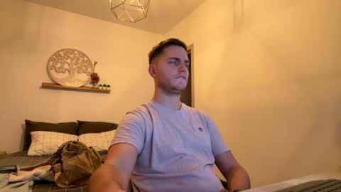 Snapshot of syl092 chatting on 02/11/26, 05:07 syl092 online show from 02/11/26, 05:07