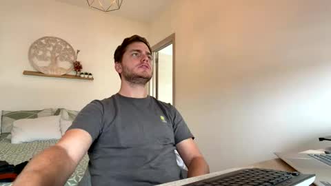 syl092 online show from 04/04/26, 10:24