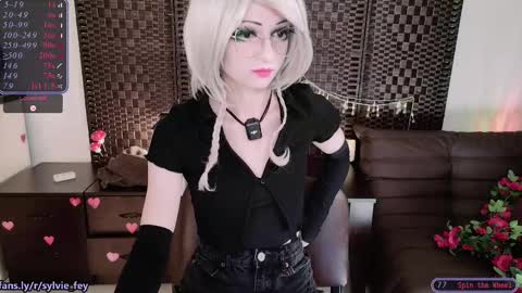 Sylvie online show from 02/22/25, 10:20