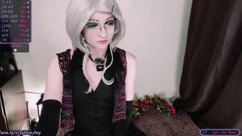 Sylvie online show from 03/01/25, 10:10