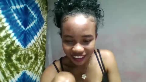 Sylviette online show from 05/30/26, 12:41