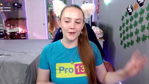 Snapshot of syndica chatting on 09/14/25, 12:32 Jennah online show from 09/14/25, 12:32