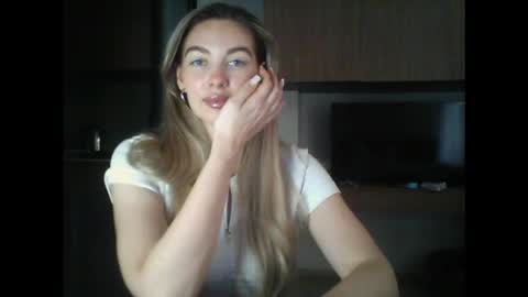 Snapshot of syrami chatting on 02/21/26, 07:20 syrami online show from 02/21/26, 07:20