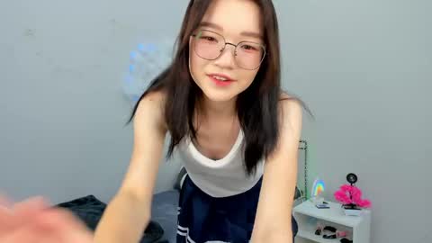 Yuki online show from 06/04/26, 02:01