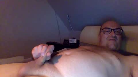 t0815 online show from 04/10/26, 07:18