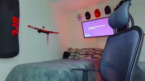 TONER online show from 11/21/25, 01:26