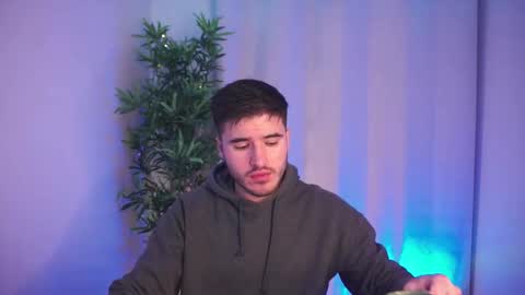 t0ny_wylie online show from 11/25/25, 10:15