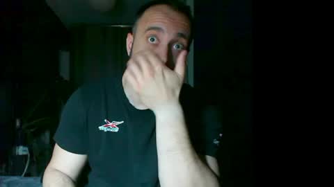 Huracane online show from 03/31/26, 04:18