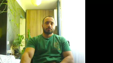 Snapshot of t_huracane chatting on 05/09/26, 07:35 Huracane online show from 05/09/26, 07:35