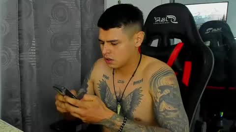 t_moon_1 online show from 06/02/26, 06:59