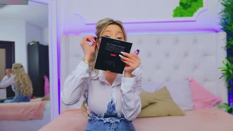 Snapshot of taahiraarabian chatting on 01/16/25, 01:47 Arianna online show from 01/16/25, 01:47