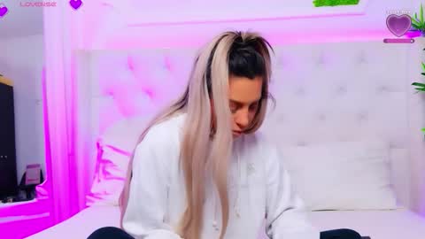 Arianna online show from 02/24/26, 01:31