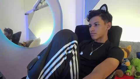 Snapshot of tachi00 chatting on 02/23/26, 09:34 Tashi00 online show from 02/23/26, 09:34