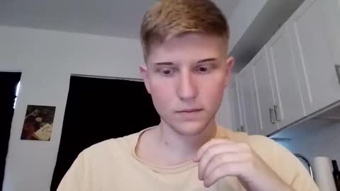 collegetwinkboi online show from 01/06/26, 09:18