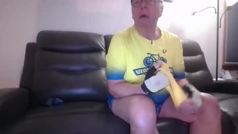Snapshot of tacrunner66_ chatting on 02/13/25, 02:52 tacrunner66_ online show from 02/13/25, 02:52