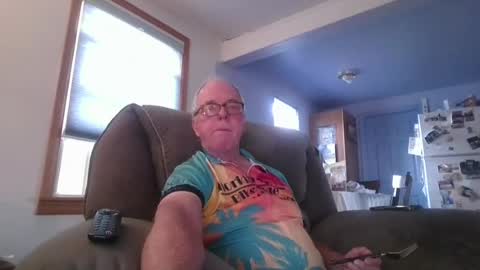 Snapshot of tacrunner66_ chatting on 07/16/26, 02:17 tacrunner66_ online show from 07/16/26, 02:17