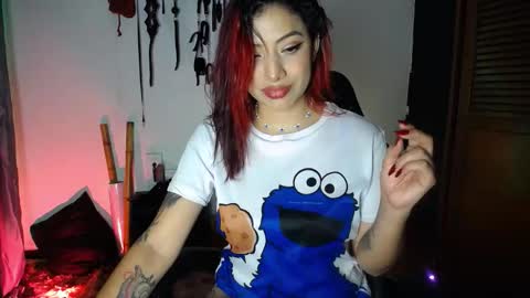 Snapshot of tafitasl4ve chatting on 11/21/25, 01:04 Tafita online show from 11/21/25, 01:04