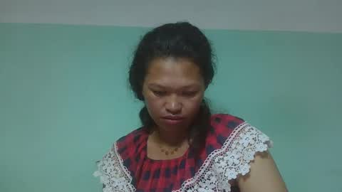 Snapshot of tahiniah chatting on 02/21/25, 11:44 tahiniah online show from 02/21/25, 11:44