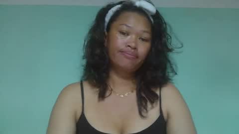 Snapshot of tahiniah chatting on 02/26/25, 07:42 tahiniah online show from 02/26/25, 07:42