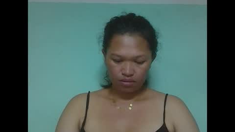 Snapshot of tahiniah chatting on 02/26/25, 10:47 tahiniah online show from 02/26/25, 10:47