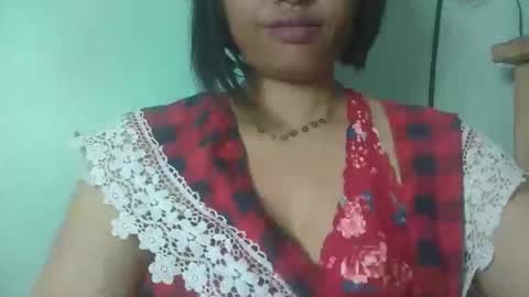 Snapshot of tahiniah chatting on 09/11/25, 06:46 tahiniah online show from 09/11/25, 06:46