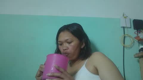 Snapshot of tahiniah chatting on 10/04/25, 06:44 tahiniah online show from 10/04/25, 06:44