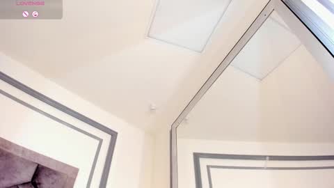 Tahlia Moreau online show from 03/02/26, 05:08