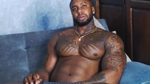 Tairon Tucke online show from 12/29/24, 02:49