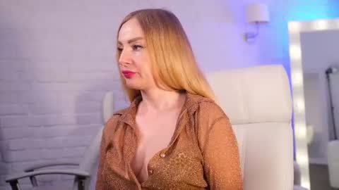 Snapshot of tais_athena chatting on 06/13/26, 03:10 Margo online show from 06/13/26, 03:10