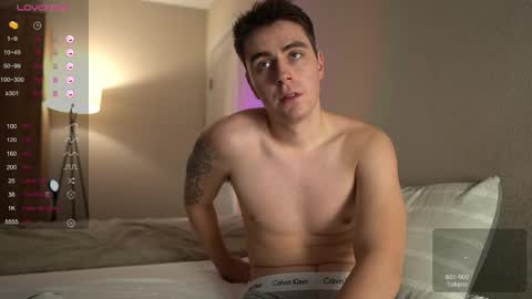 Snapshot of taisonbrownx chatting on 10/01/25, 07:31 Taison online show from 10/01/25, 07:31