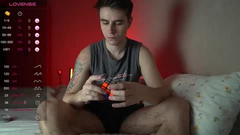 Snapshot of taisonbrownx chatting on 12/04/25, 07:33 Taison online show from 12/04/25, 07:33