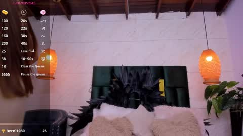 Taissa online show from 02/20/25, 08:47