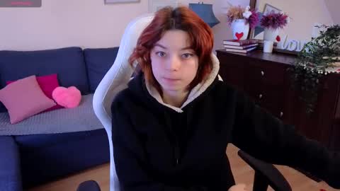 Lizzy online show from 03/03/25, 06:04