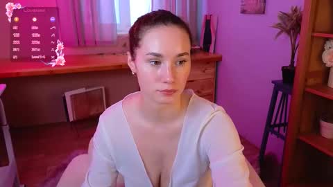 Lizzy online show from 10/26/25, 07:03