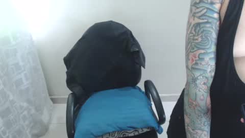 Snapshot of taissa_farmigga_vera chatting on 10/13/25, 09:37 Juli online show from 10/13/25, 09:37