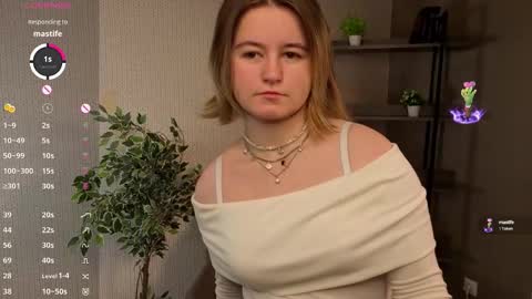 Jessi online show from 10/13/25, 01:05