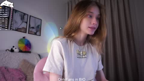 Mia online show from 01/19/26, 01:31