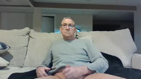 Snapshot of takeitalldown101 chatting on 02/16/25, 07:15 takeitalldown101 online show from 02/16/25, 07:15