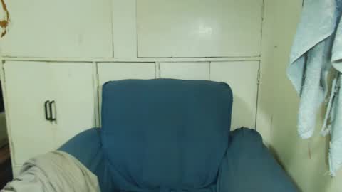 anne online show from 02/02/25, 02:56