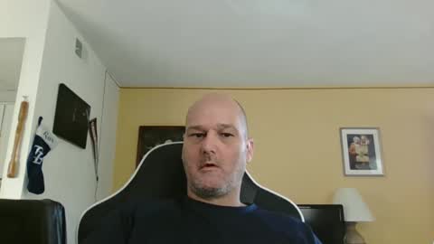 takerlover436295 online show from 02/05/25, 03:31