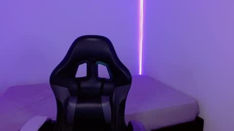 Snapshot of takeru___ chatting on 09/12/25, 08:03 takeru___ online show from 09/12/25, 08:03