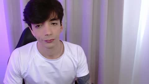 Snapshot of takeru___ chatting on 11/08/25, 11:10 takeru___ online show from 11/08/25, 11:10