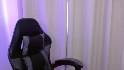 Snapshot of takeru___ chatting on 11/09/25, 07:45 takeru___ online show from 11/09/25, 07:45