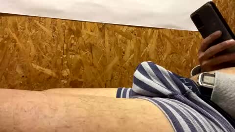 Snapshot of takumiseki chatting on 10/24/25, 04:20 Taku online show from 10/24/25, 04:20