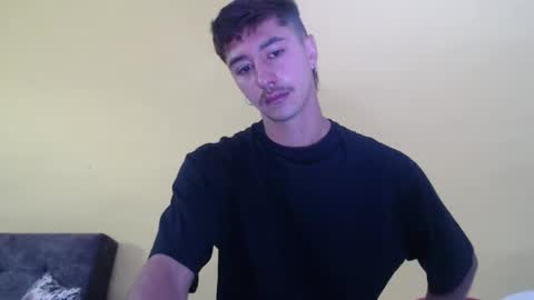 talhi_ online show from 10/21/25, 04:19