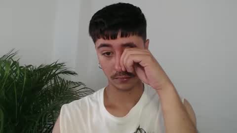 talhi_ online show from 10/29/25, 04:53