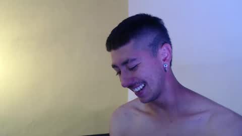 talhi_ online show from 11/22/25, 09:47